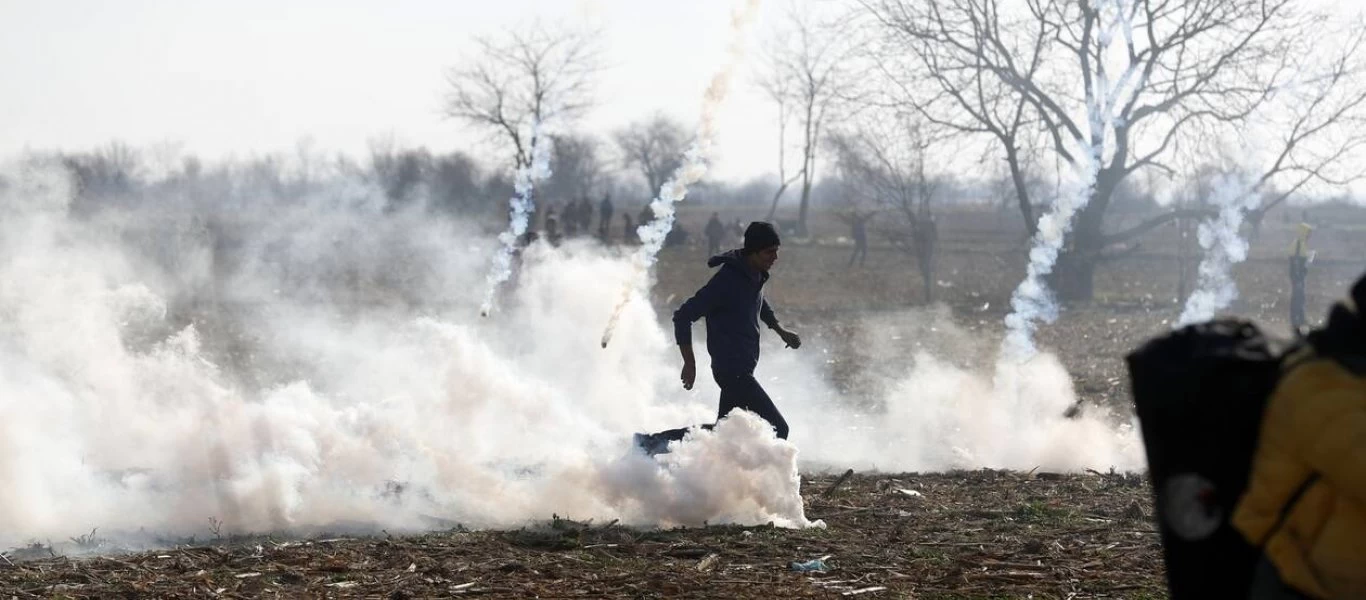 Φόβοι στην κυβέρνηση για πιθανή τουρκική «επίθεση» σε Έβρο και νησιά με «όπλο» τους λαθρομετανάστες